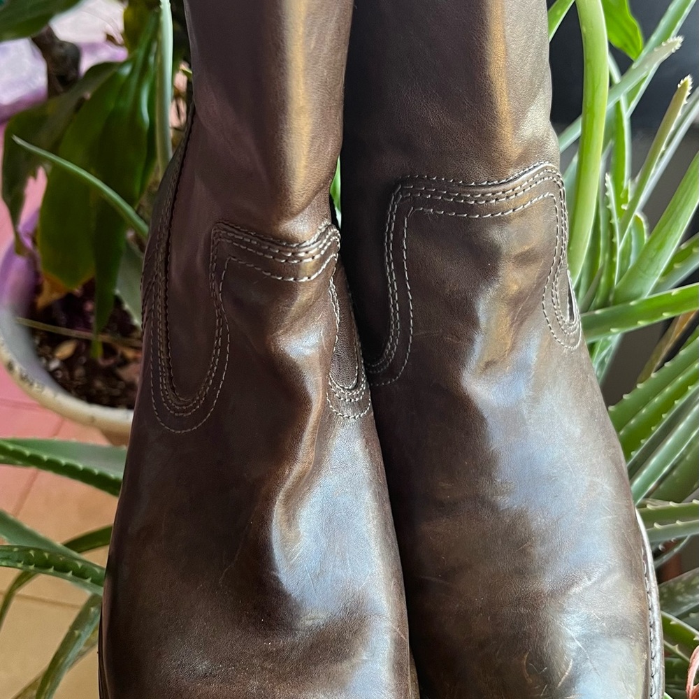 Frye Boots - Picture 14 of 15